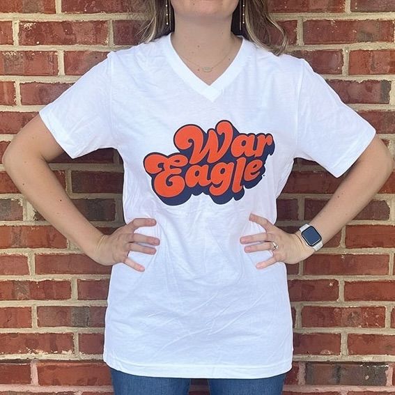 AU GROOVY WAR EAGLE WHITE V-NECK