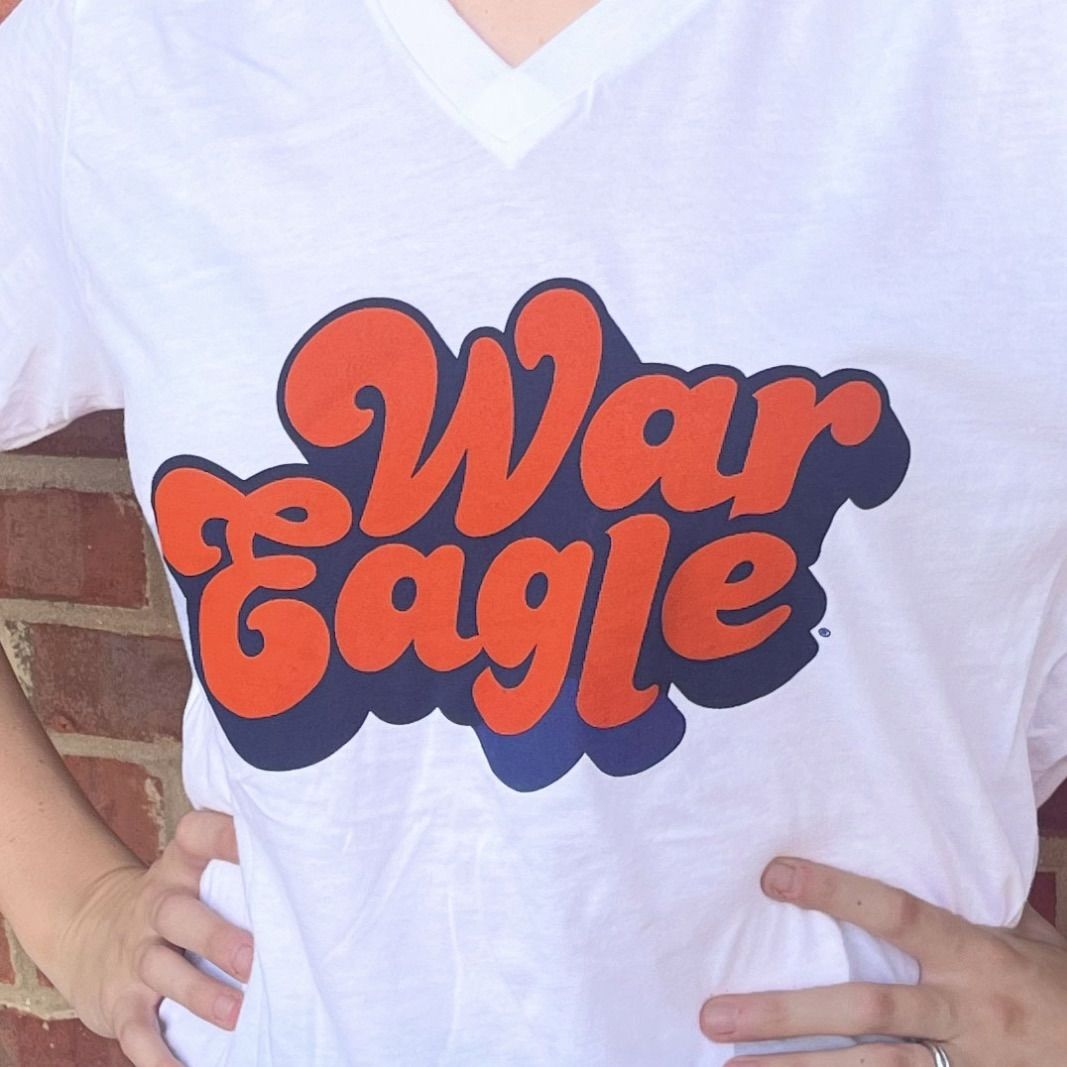 AU GROOVY WAR EAGLE WHITE V-NECK