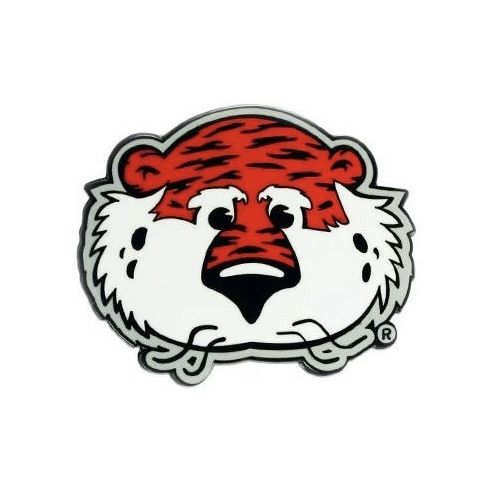 AU PINU AUBIE LAPEL PIN