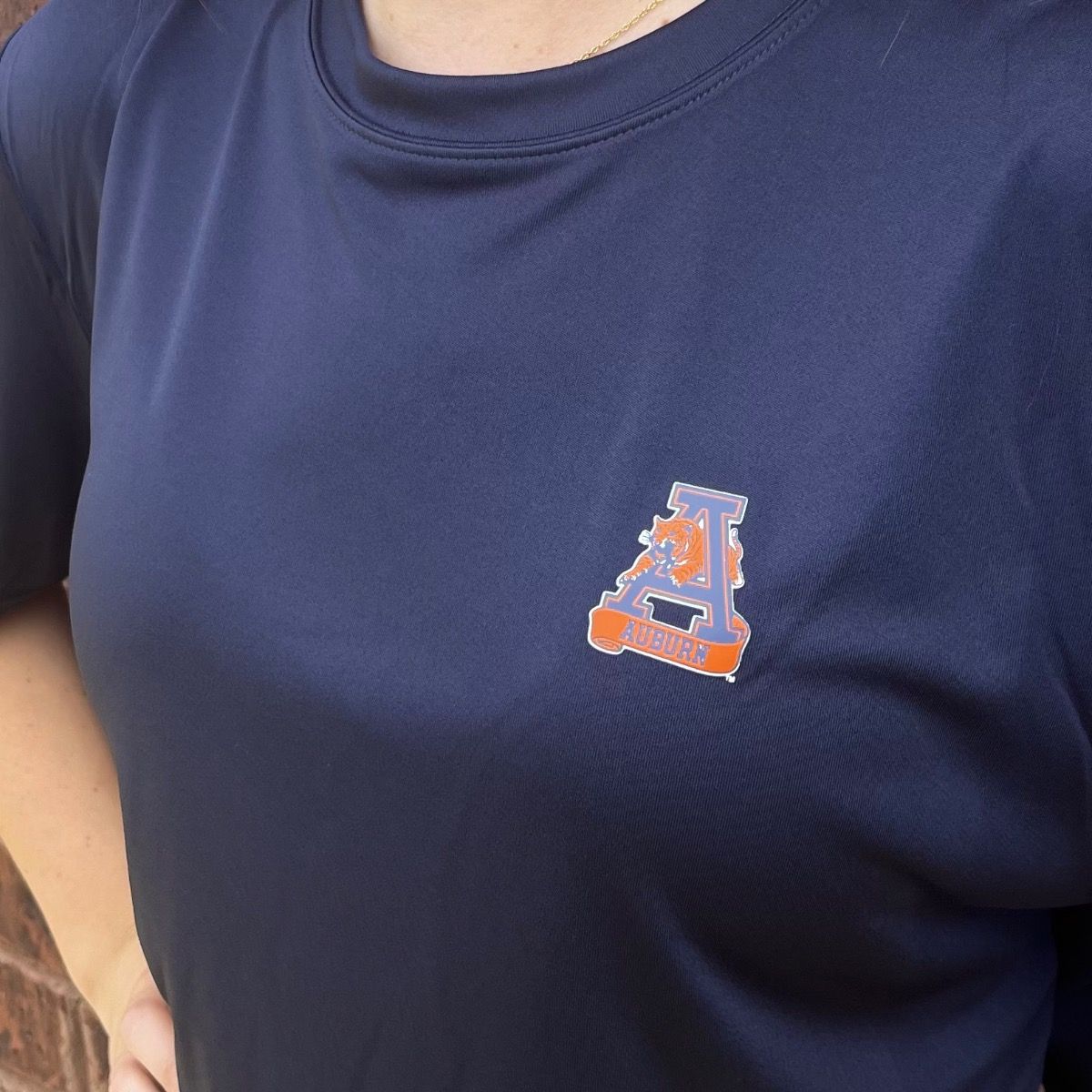 AU S&G VINTAGE NAVY DRY FIT TEE